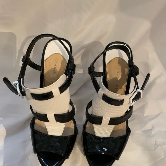 High heel shoes - Picture 2 of 6